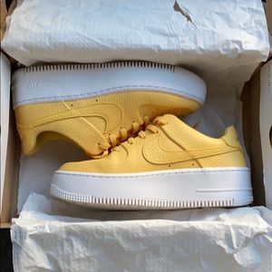 Nike Air Force 1 sneakers